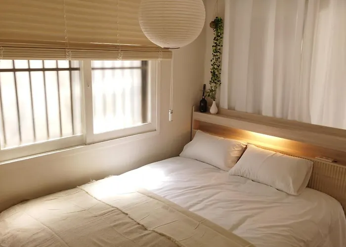 Ehwa Sinchon House * Seoul