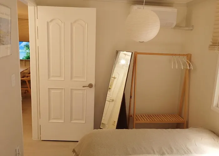 Ehwa Sinchon House Apartment *