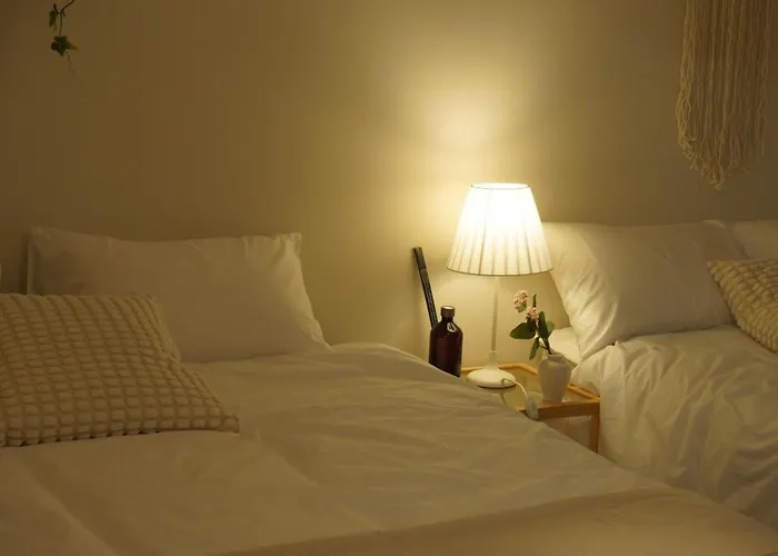 Ehwa Sinchon House Apartment